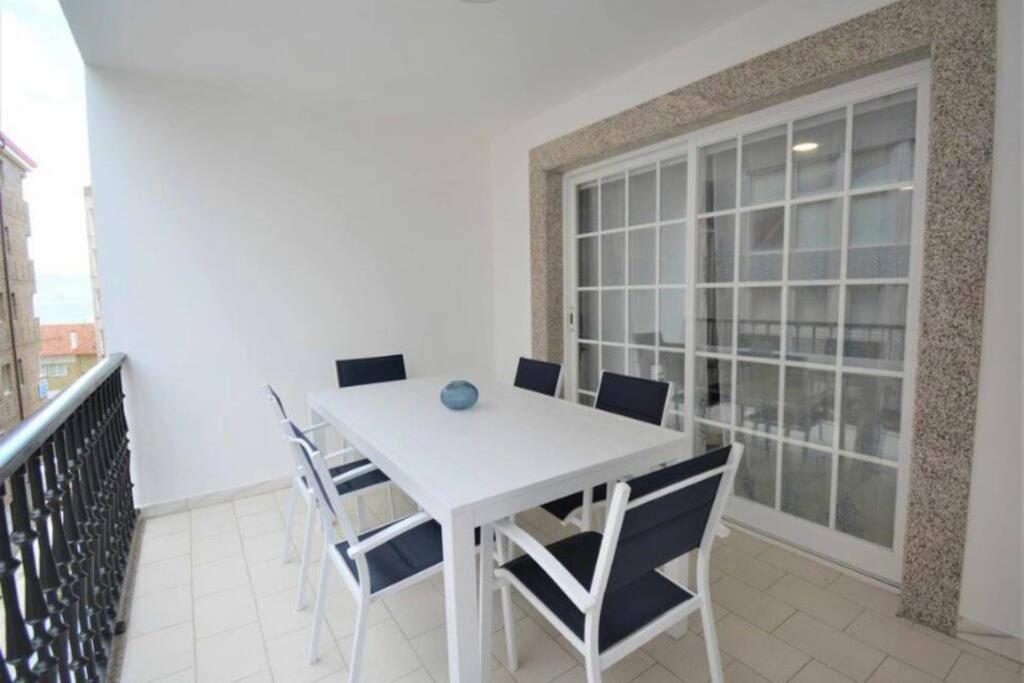 Acogedor apartamento de playa Sanxenxo Exterior foto
